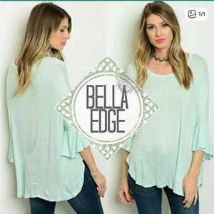 2/$30 Mint Babydoll 3/4 Bell Sleeve Top